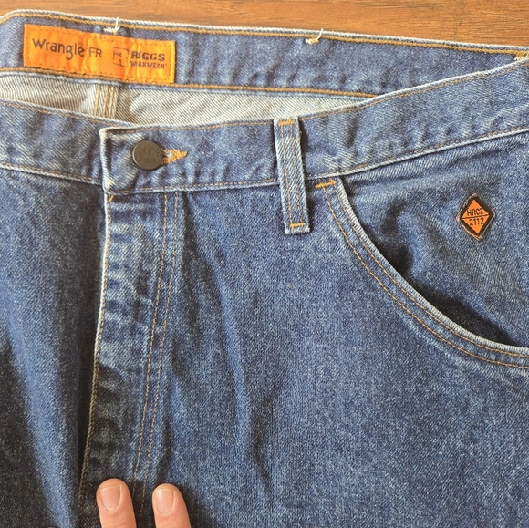 Wrangler FR Mens Blue Jeans size 40x34 Flame Resistant Work Denim Pants - Picture 4 of 8